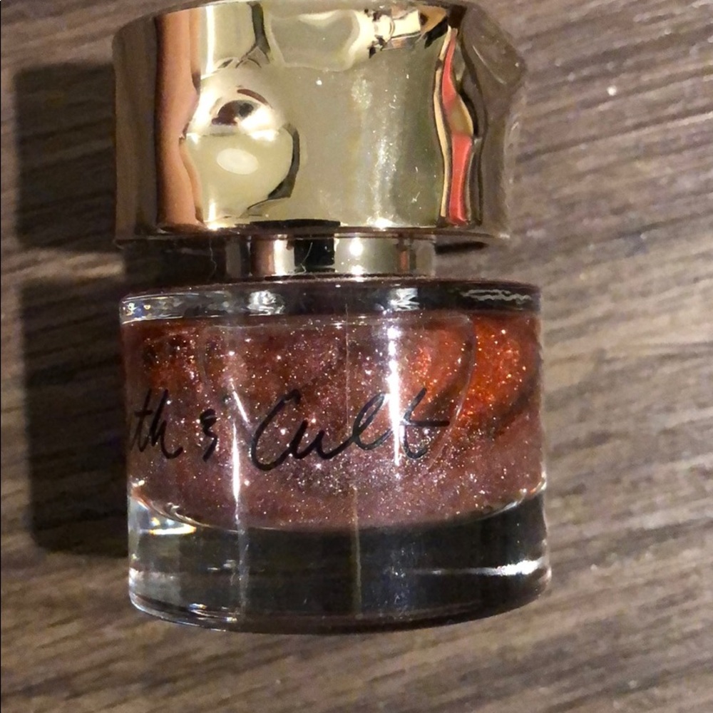 Smith and cult polish